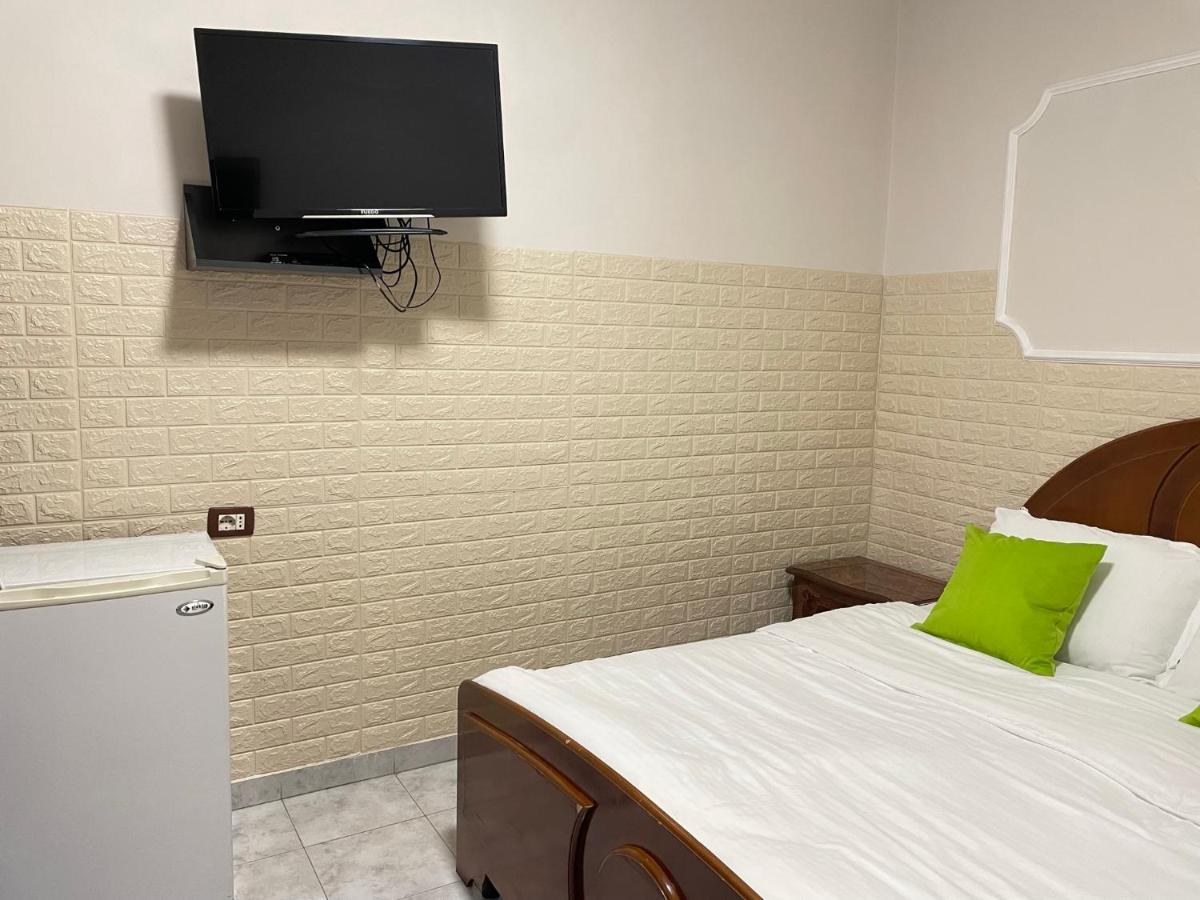 Tirana Inn Hotel מראה חיצוני תמונה