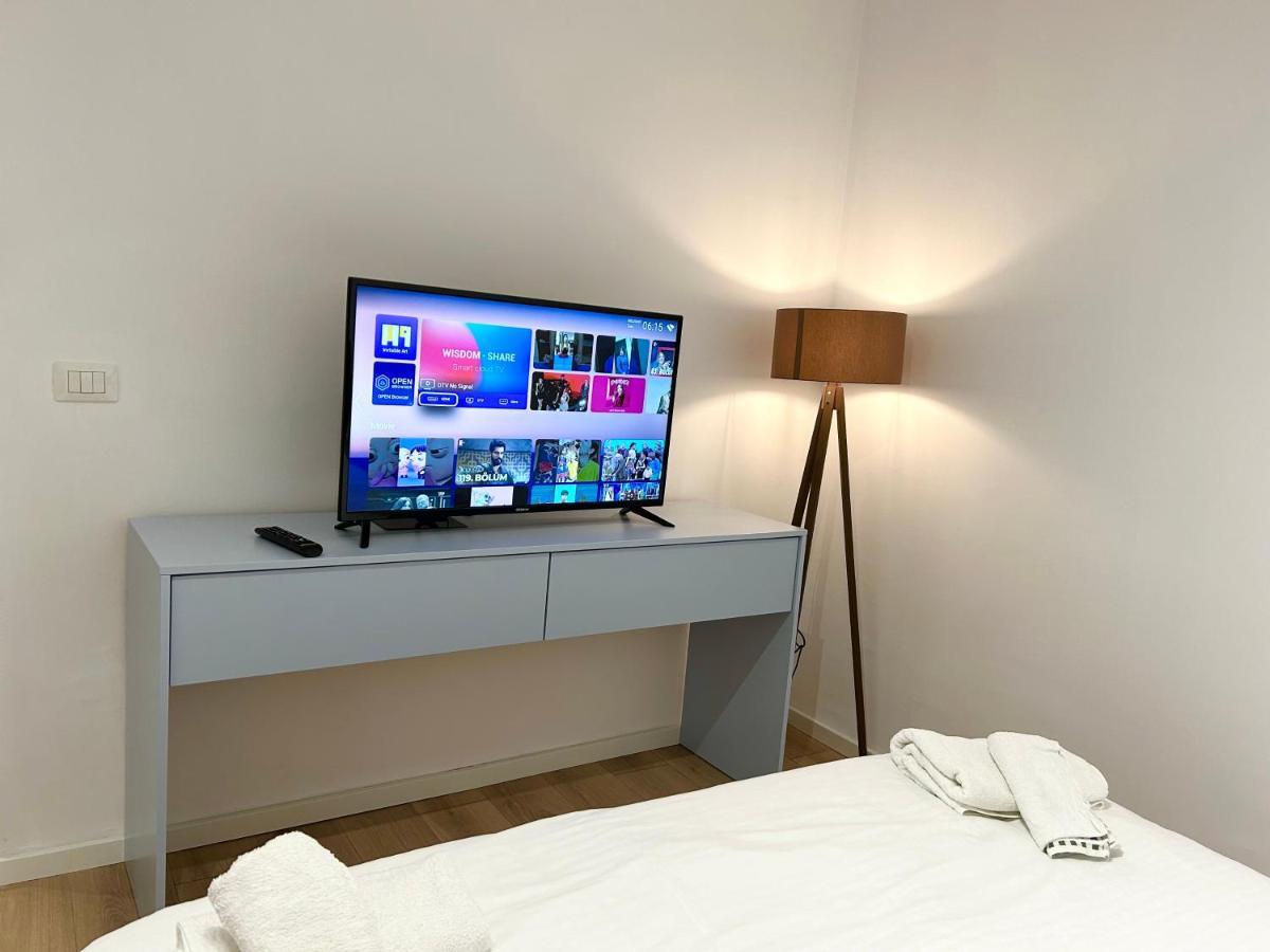 Tirana Inn Hotel מראה חיצוני תמונה