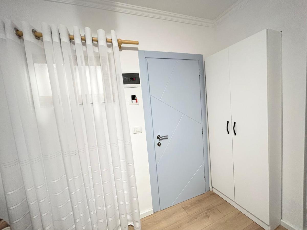 Tirana Inn Hotel מראה חיצוני תמונה